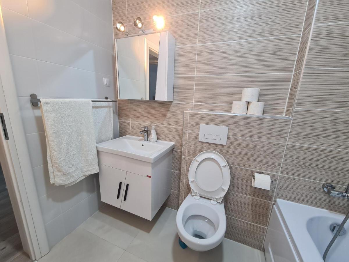 Apartament Ghencea Residence 158 Floor 4 Bukarest Kültér fotó